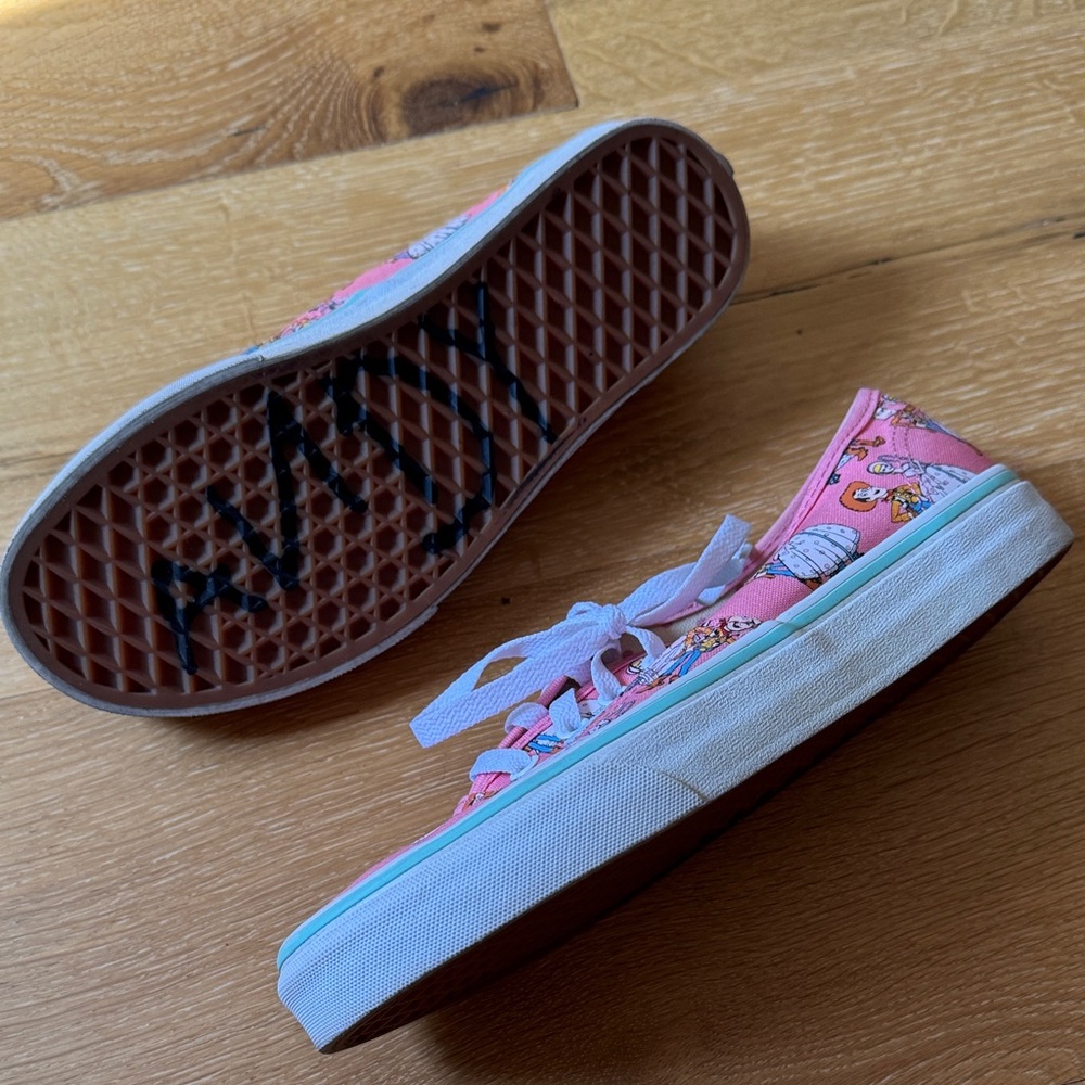 Vans Disney Toy Story Women’s 7.5 Pink Sneakers Rare - Picture 3 of 6